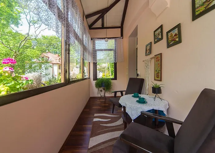 Gracja W Jedlinie Zdroj 예들리나-즈드로이